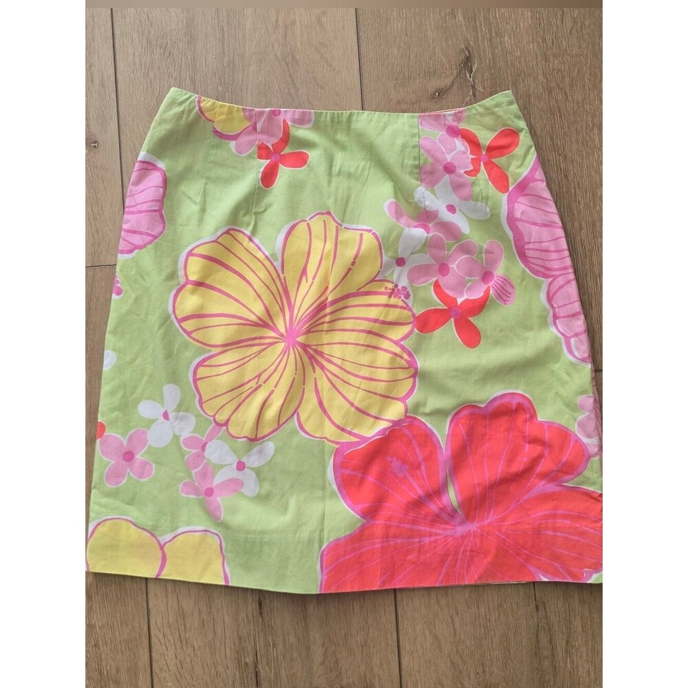 Lilly Pulitzer Floral Print Straight Skirt Green Multi Color Size 0 P 0p Petite